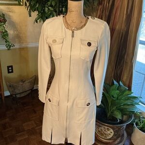 Chic Cream Midi Dress with Button Details by
Cristinaeffe
